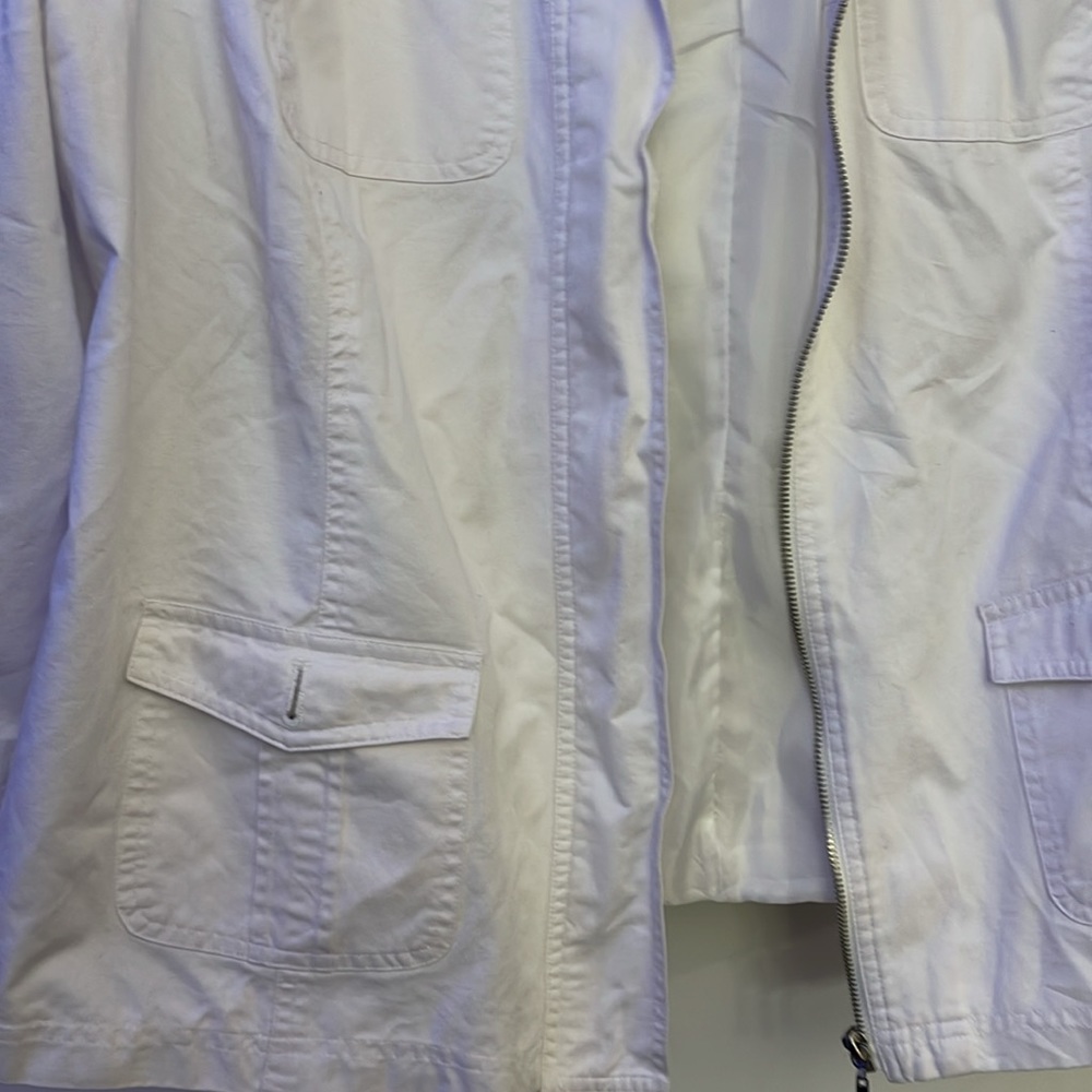 Jacket lightweight - Picture 3 of 10